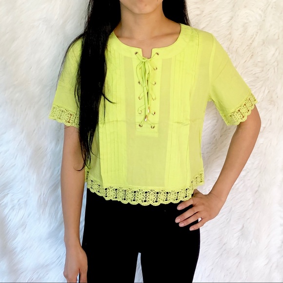 💎 Mocha Apparel neon yellow bright lace crop top - Picture 2 of 8